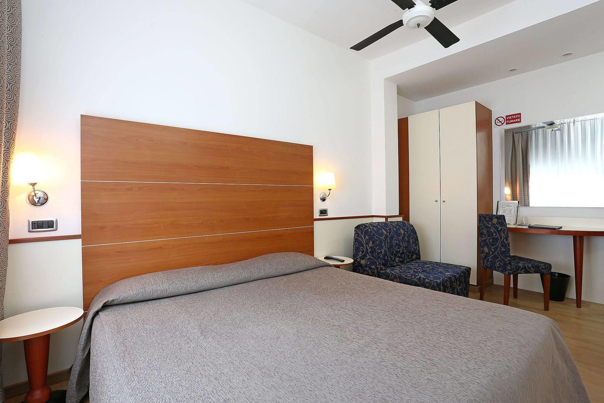 Hotel Corticella Bologne Extérieur photo